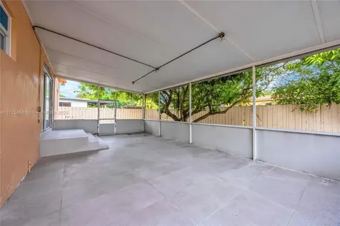 3311 SW 21st Street Miami FL 33145