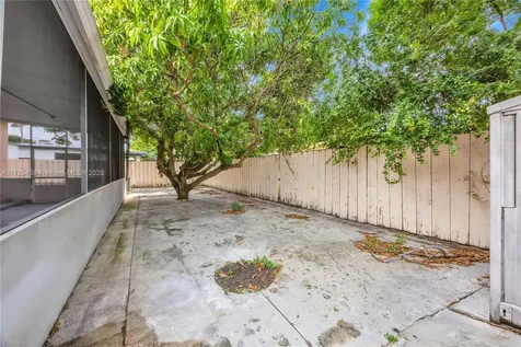 3311 SW 21st Street Miami FL 33145