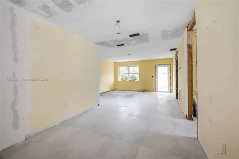 3311 SW 21st Street Miami FL 33145