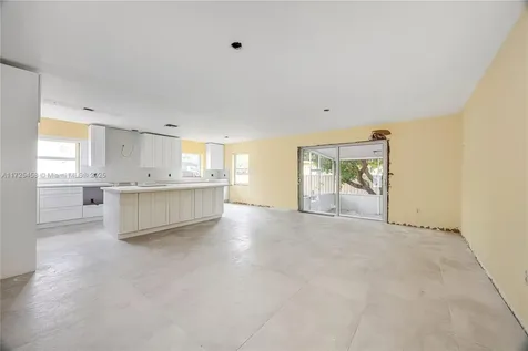 3311 SW 21st Street Miami FL 33145