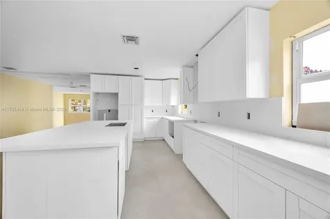 3311 SW 21st Street Miami FL 33145