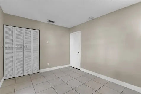 8610 NW 45th Street Lauderhill FL 33351