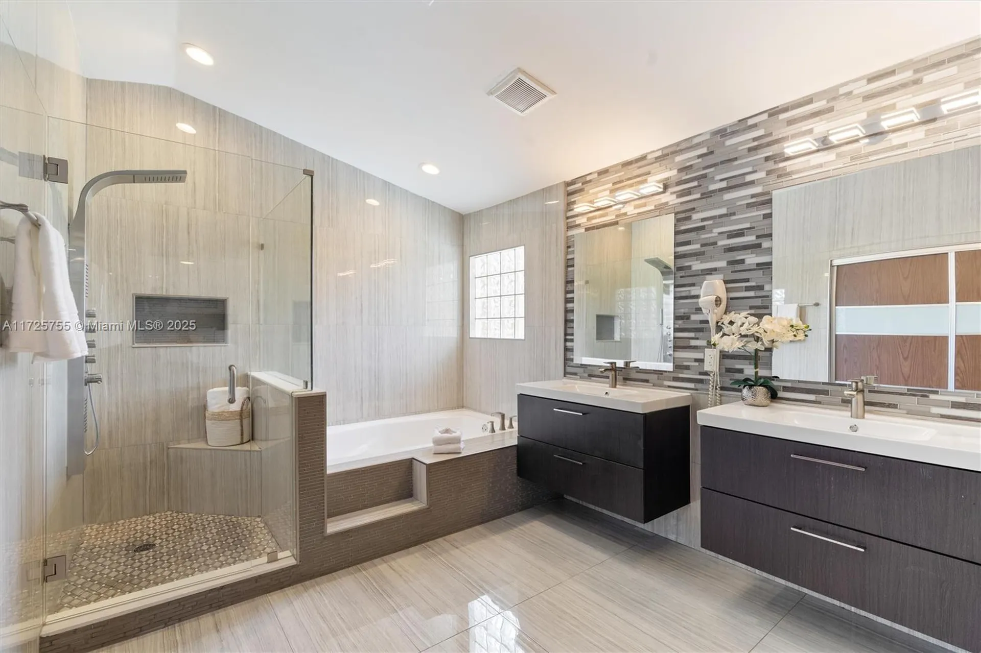 5908 NW 126th Terrace Coral Springs FL 33076