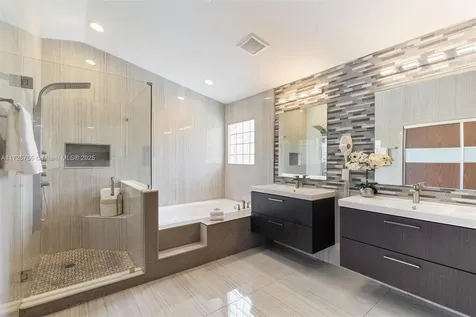 5908 NW 126th Terrace Coral Springs FL 33076