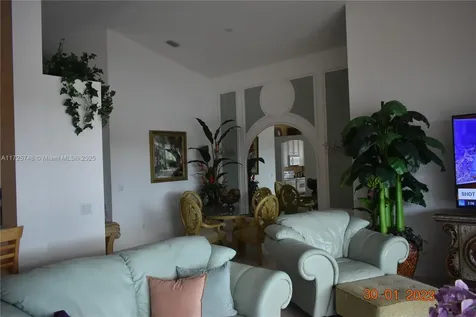 7639 Berkshire Pines Drive Naples FL 34104