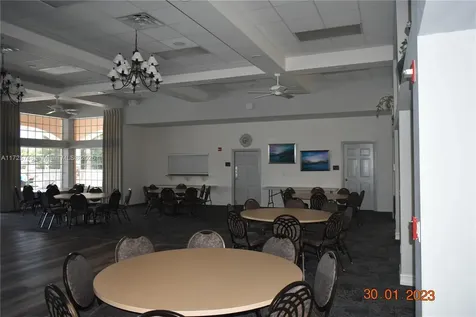7639 Berkshire Pines Drive Naples FL 34104