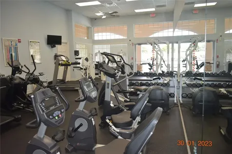 7639 Berkshire Pines Drive Naples FL 34104