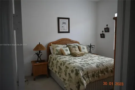 7639 Berkshire Pines Drive Naples FL 34104