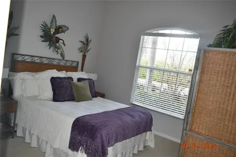 7639 Berkshire Pines Drive Naples FL 34104