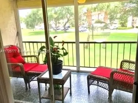 611 S Hollybrook Drive Pembroke Pines FL 33025