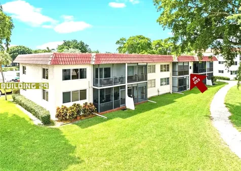 611 S Hollybrook Drive Pembroke Pines FL 33025