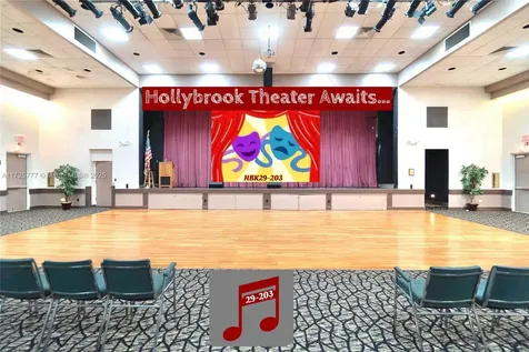 611 S Hollybrook Drive Pembroke Pines FL 33025