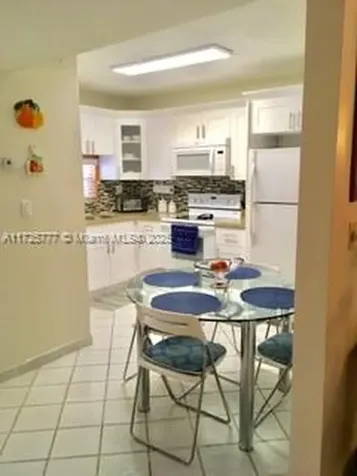 611 S Hollybrook Drive Pembroke Pines FL 33025