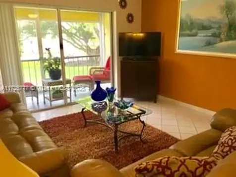 611 S Hollybrook Drive Pembroke Pines FL 33025