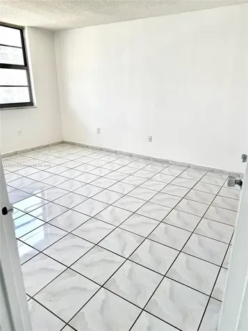 5701 Collins Avenue Miami Beach FL 33140