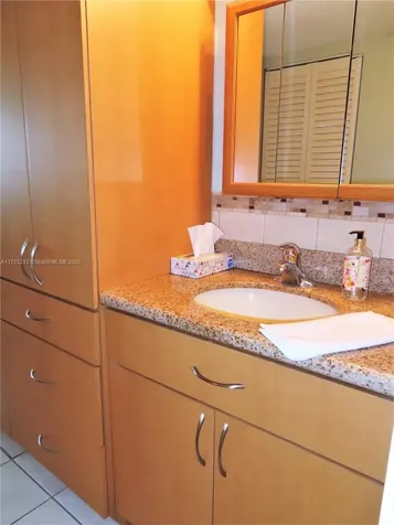 5701 Collins Avenue Miami Beach FL 33140