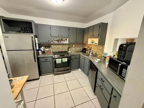1780 NE 191st Street Miami FL 33179