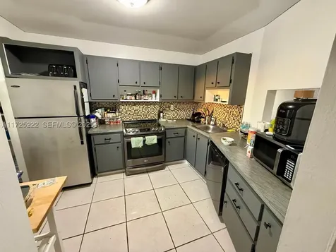 1780 NE 191st Street Miami FL 33179
