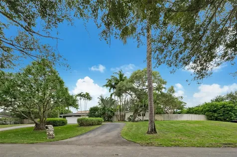 8290 SW 99th Street Miami FL 33156
