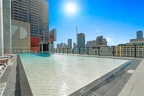 398 NE 5th Street Miami FL 33132