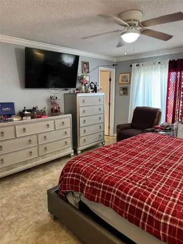 15983 SW 109th Street Miami FL 33196