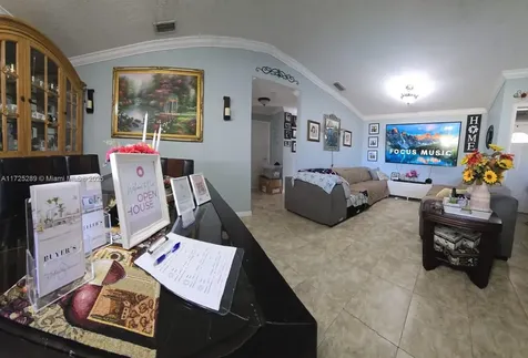 15983 SW 109th Street Miami FL 33196