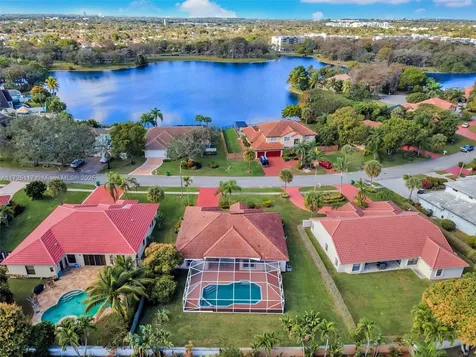 5104 NW 67th Avenue Lauderhill FL 33319