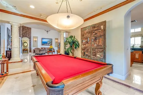 2900 W Lake Vista Circle Davie FL 33328