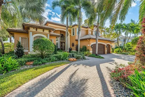 2900 W Lake Vista Circle Davie FL 33328