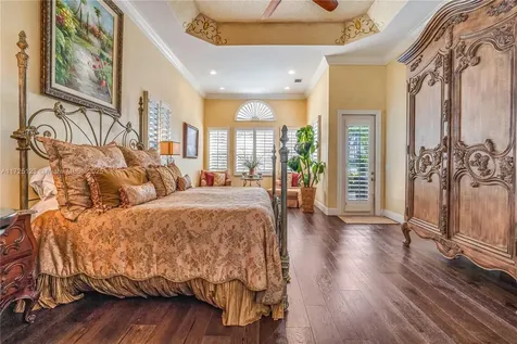 2900 W Lake Vista Circle Davie FL 33328