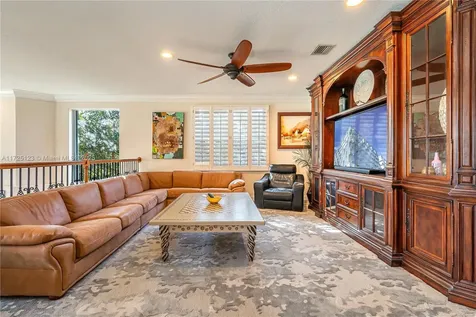 2900 W Lake Vista Circle Davie FL 33328