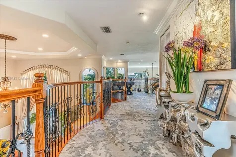 2900 W Lake Vista Circle Davie FL 33328