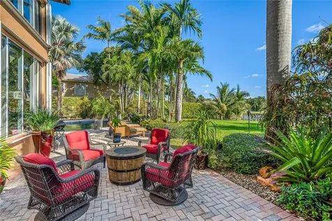 2900 W Lake Vista Circle Davie FL 33328