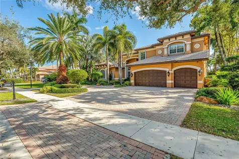 2900 W Lake Vista Circle Davie FL 33328