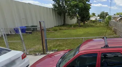 1910 NW 21st Terrace Miami FL 33142