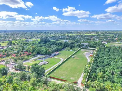 2269 SW 127th Avenue Davie FL 33325