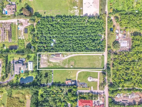 2269 SW 127th Avenue Davie FL 33325