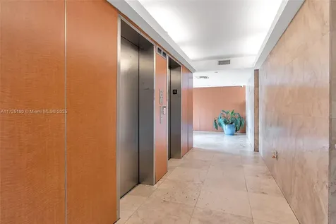 1025 Alton Road Miami Beach FL 33139
