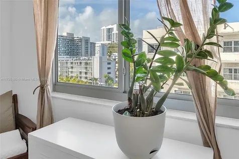 1025 Alton Road Miami Beach FL 33139