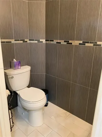 1106 NW 100th Avenue Pembroke Pines FL 33024