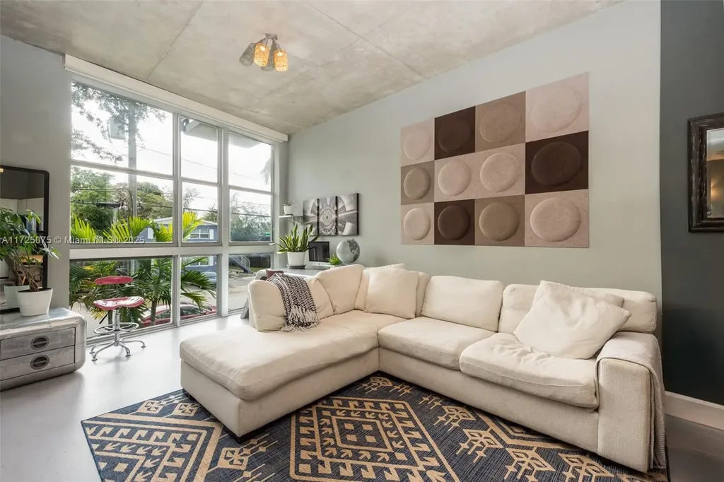 721 SE 12th Court Fort Lauderdale FL 33316