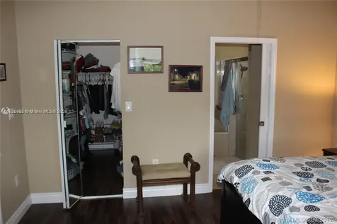 8020 S Aragon Boulevard Sunrise FL 33322