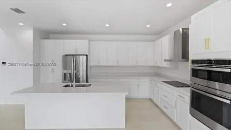 15875 SW 90th Avenue Palmetto Bay FL 33157