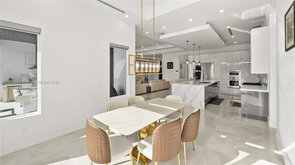 3230 NE 59th Street Fort Lauderdale FL 33308