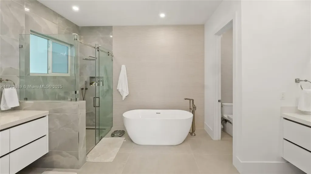 3230 NE 59th Street Fort Lauderdale FL 33308