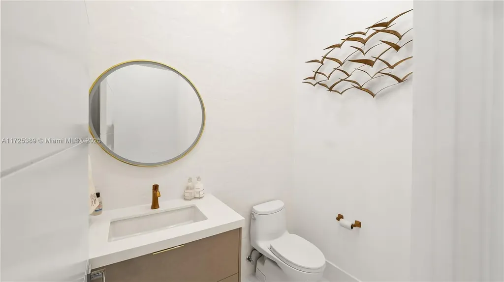 3230 NE 59th Street Fort Lauderdale FL 33308