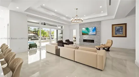 3230 NE 59th Street Fort Lauderdale FL 33308