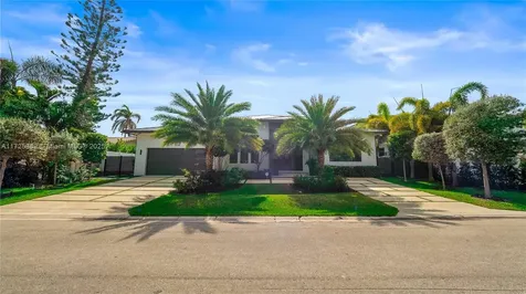 3230 NE 59th Street Fort Lauderdale FL 33308