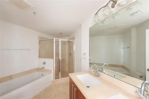 79 SW 12th Street Miami FL 33130