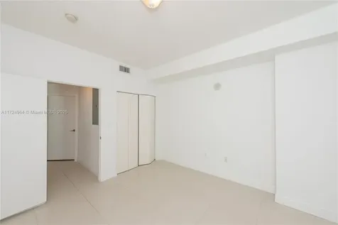 79 SW 12th Street Miami FL 33130